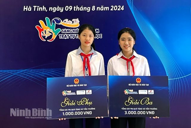2 học sinh Ninh Bình đạt giải toàn quốc cuộc thi sáng kiến bảo đảm trật tự trường học về phòng ngừa bạo lực học đường và lao động trẻ em
