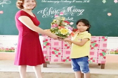 Cô giáo với tấm lòng cao cả